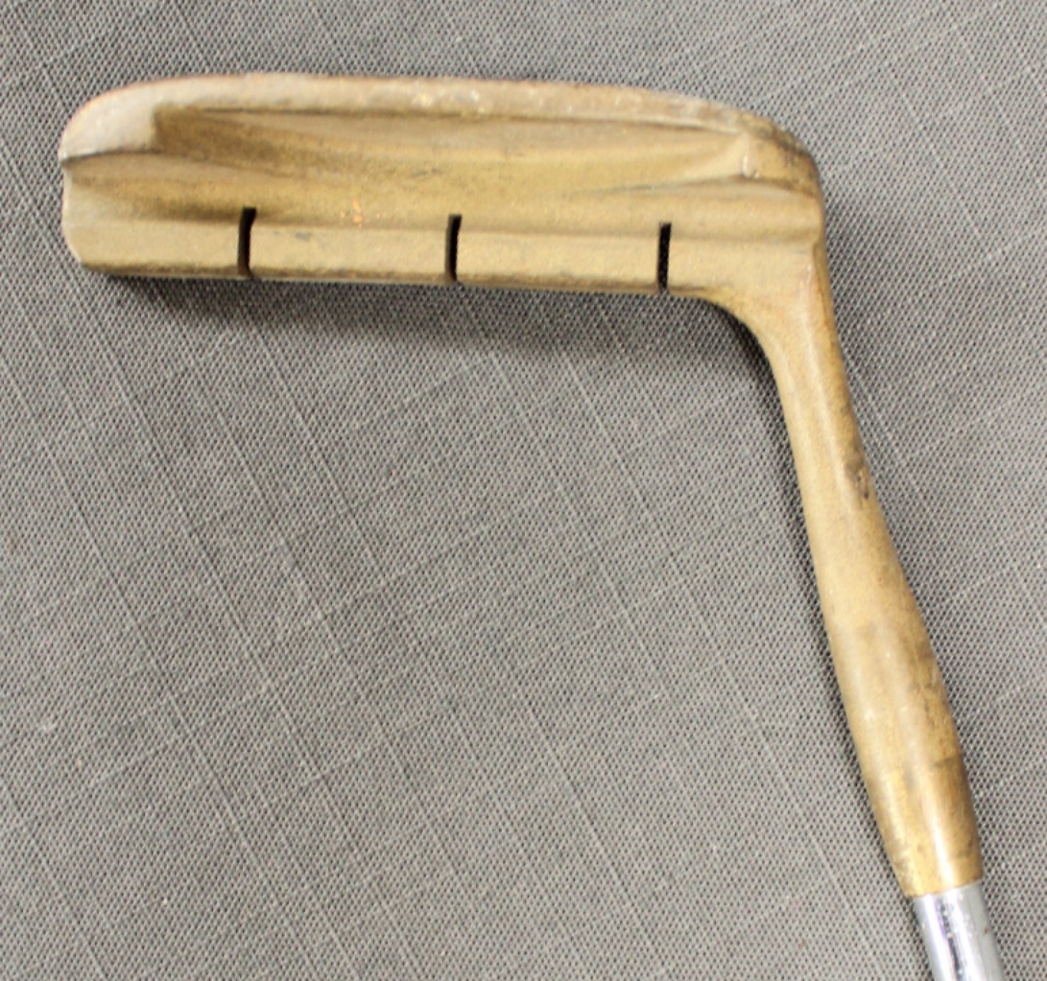 A vintage Ray Cook MG-1 putter